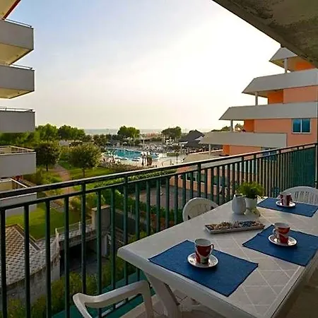 Spacious Family In An Excellent Position Hotel