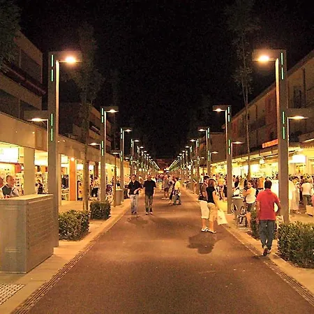 Spacious Family In An Excellent Position Bibione